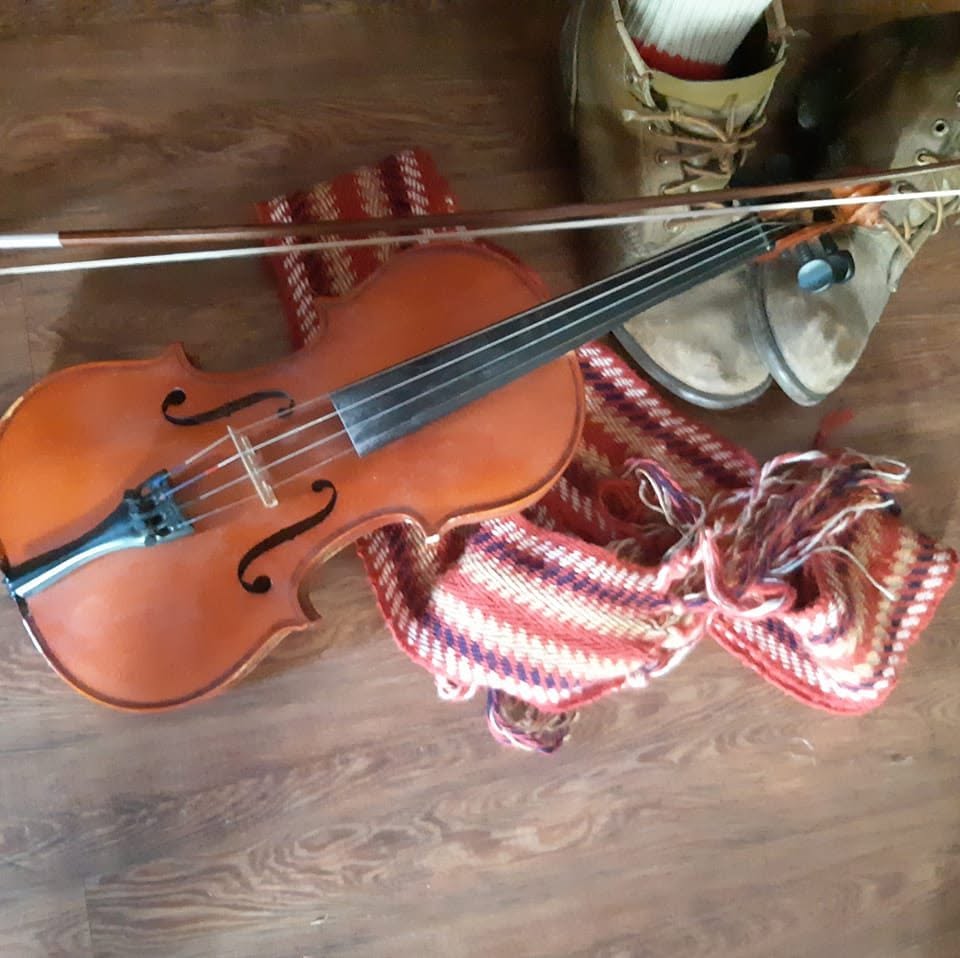 Instruments acoustiques et ensemble de musique traditionnelle Boucher-Double